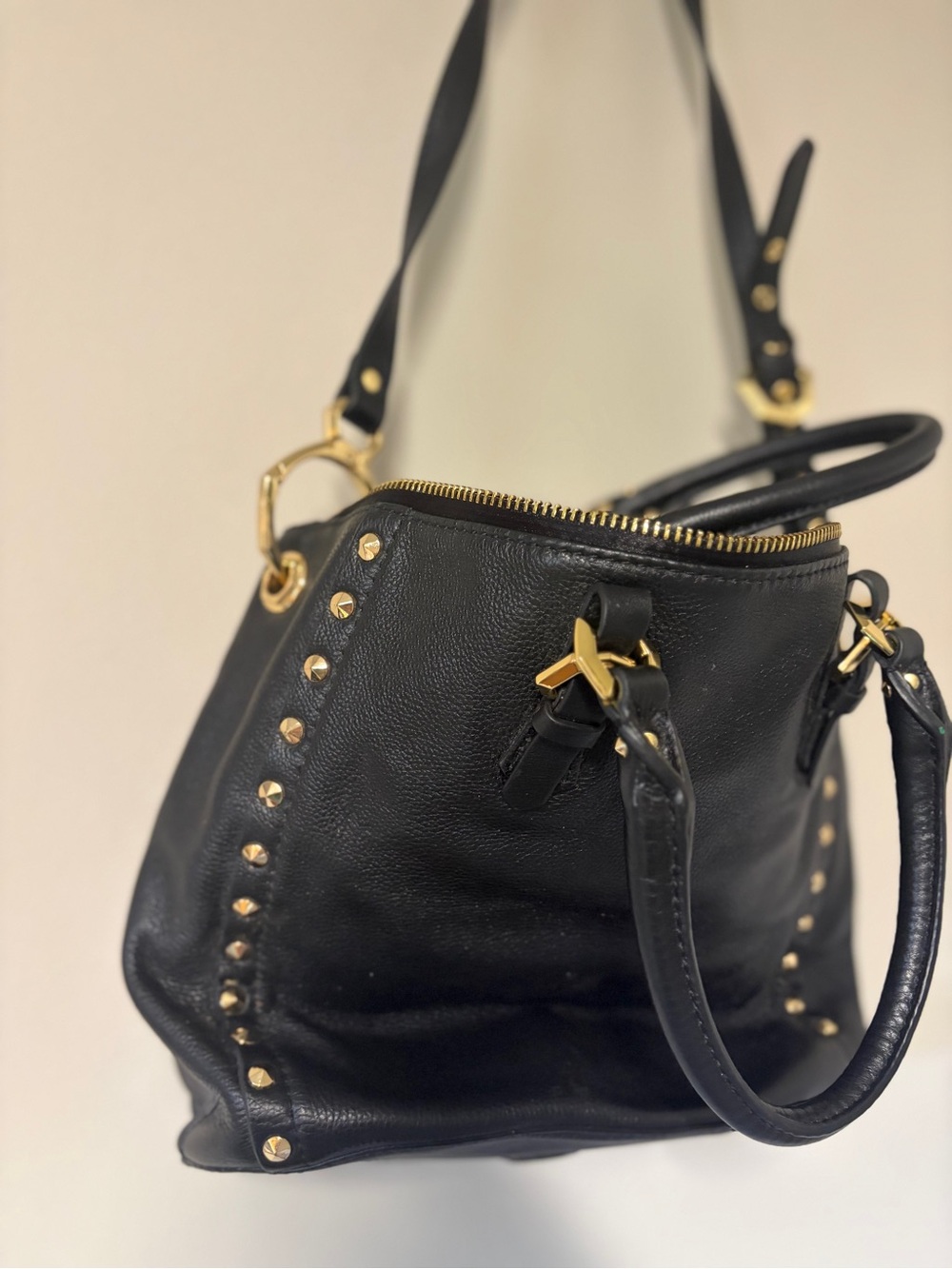 orYANY Black Pebbled Leather Shoulder Bag, Gold accents crossbody handbag - Picture 7 of 10